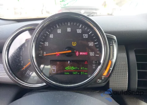 2019 Mini Convertible Cooper из США, поврежденный, VIN WMWWG5C59K3F79792